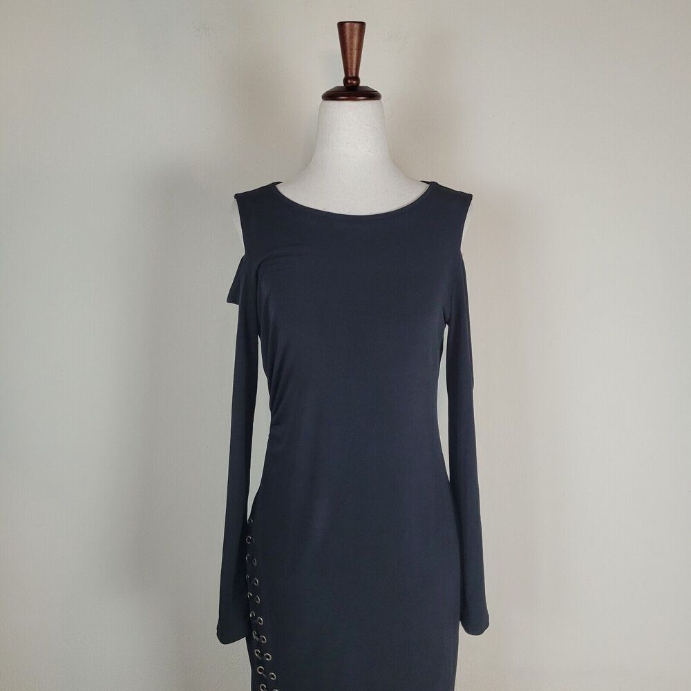 Carmen Marc Valvo Dress Small Black Cold Shoulder One Sleeve Faux Leather Trim - Picture 2 of 8
